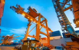 Gantry Crane Suppliers in Dubai